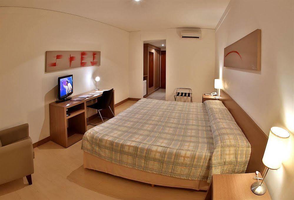 Garden Hotel Ribeirão Preto Buitenkant foto