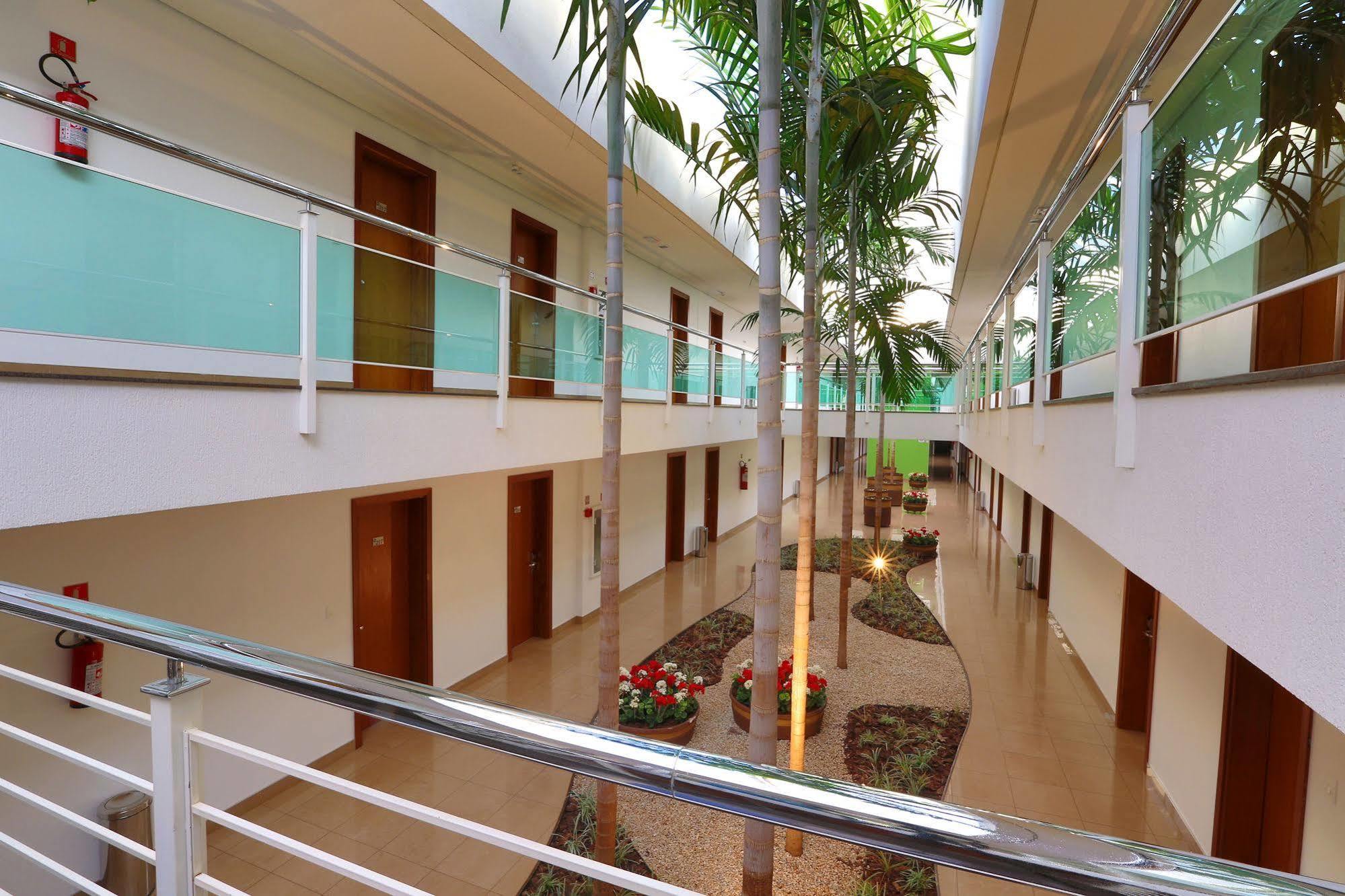 Garden Hotel Ribeirão Preto Buitenkant foto
